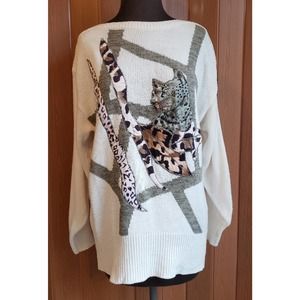 Mariea Kim size medium crochet feline sweater
